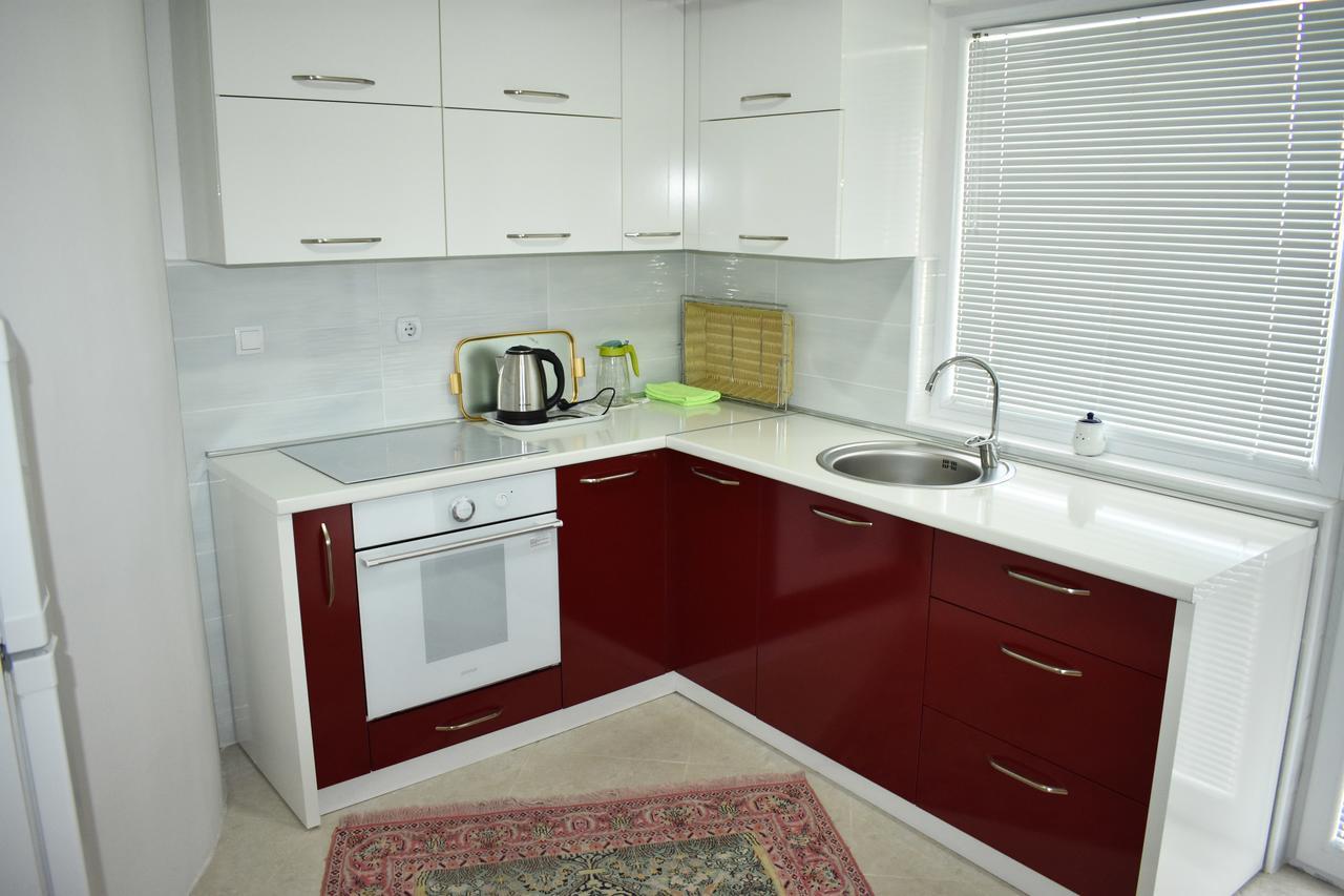 Guest House Aldin Ulcinj Exterior foto